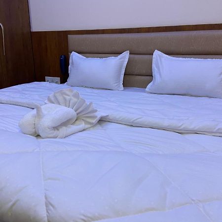 Hotel Tulsi Villa Dehradun Dış mekan fotoğraf