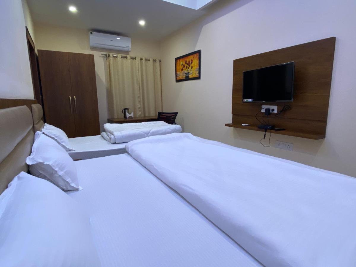 Hotel Tulsi Villa Dehradun Dış mekan fotoğraf